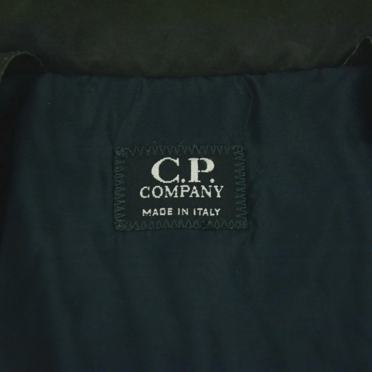 Vintage 2000 CP Company Moreno Ferrari Cropped Puffer Jacket Size S